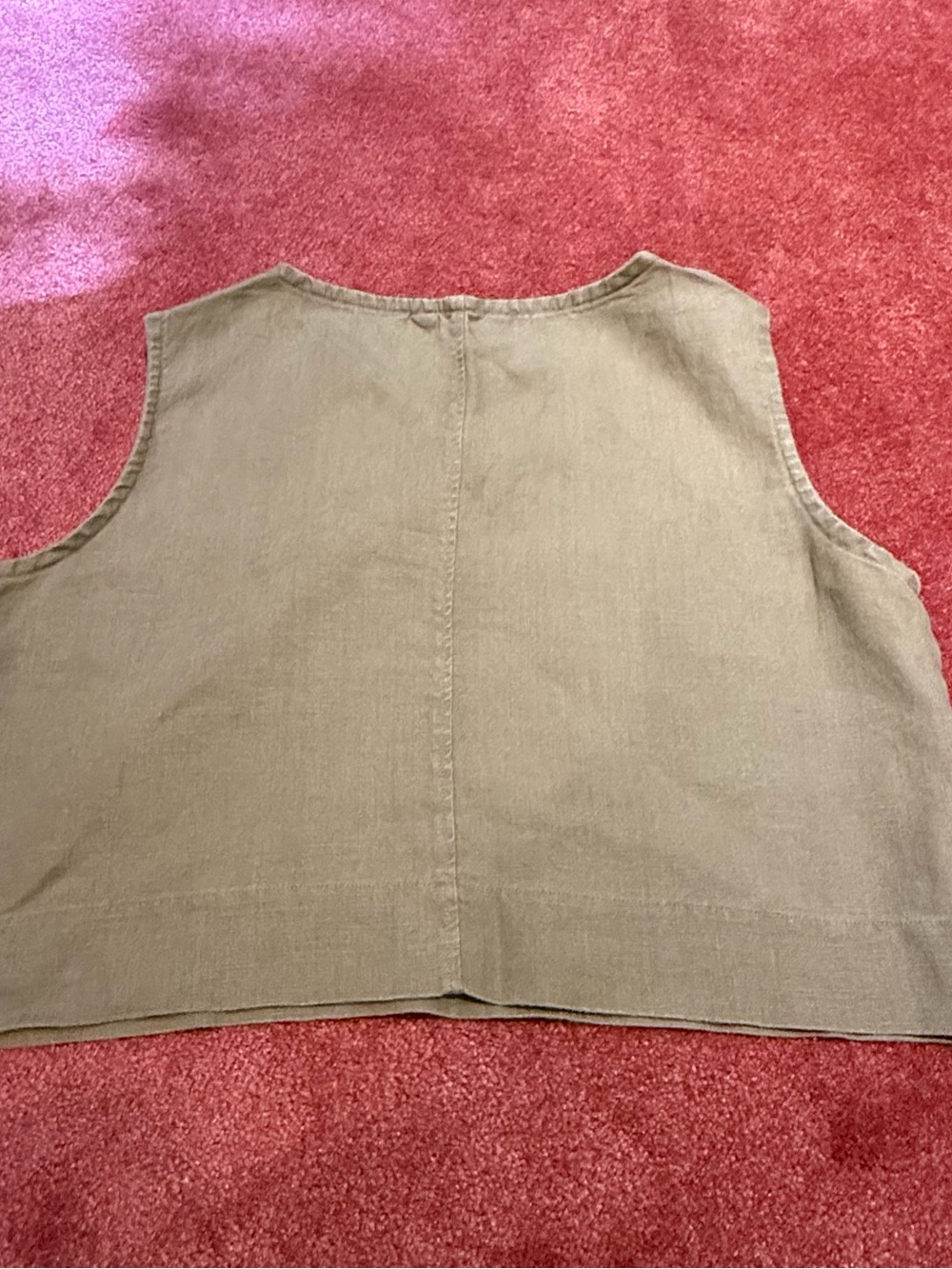 Elizabeth Suzanne Petra Crop in Olive Linen - Picture 7 of 7